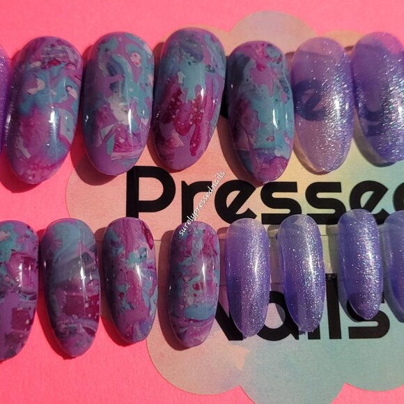 Oval Purple Shimmer Marbled Design Press on Nails - Picture 2 of 3
